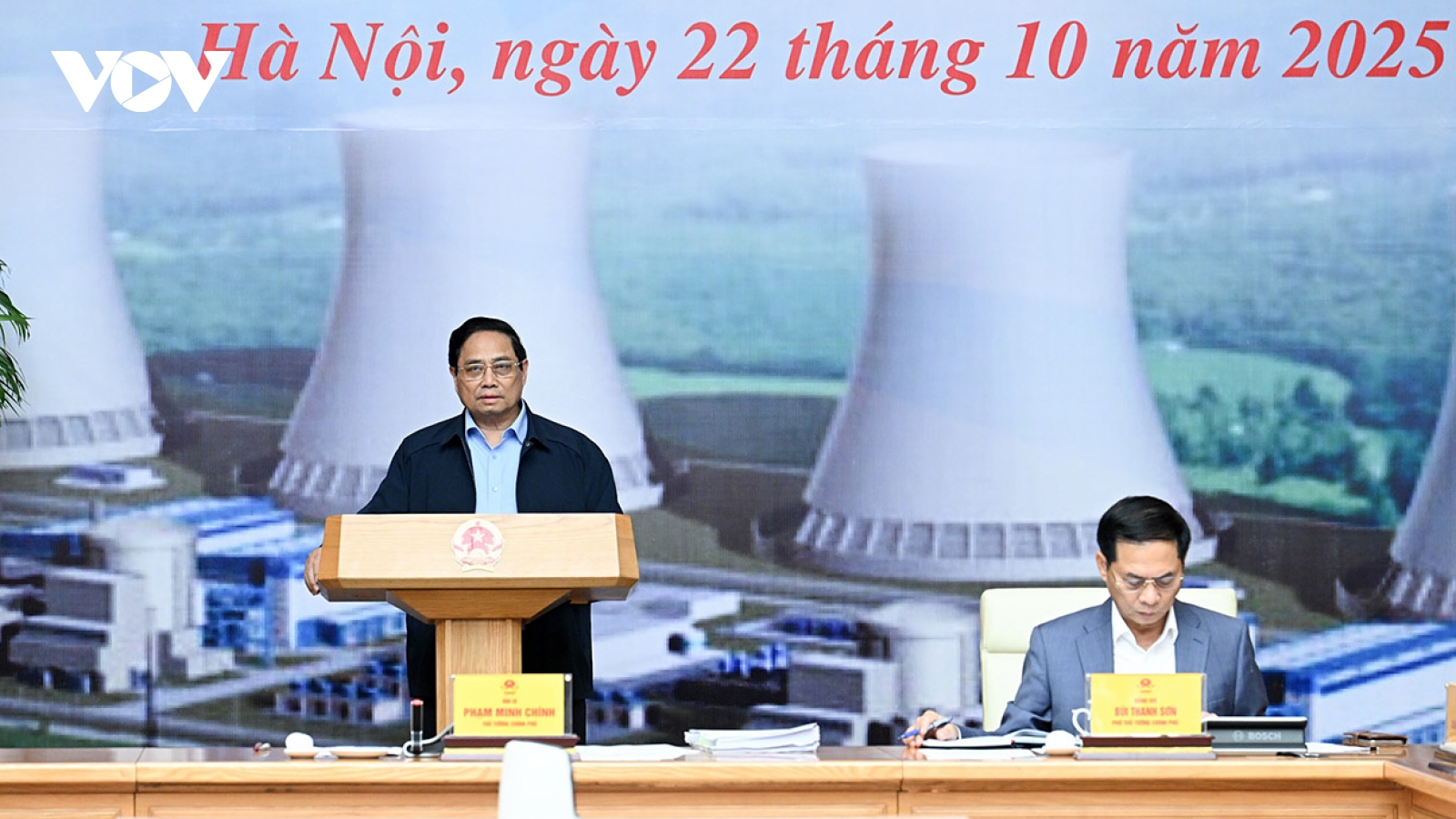 PM urges swift resolution of obstacles to nuclear power projects